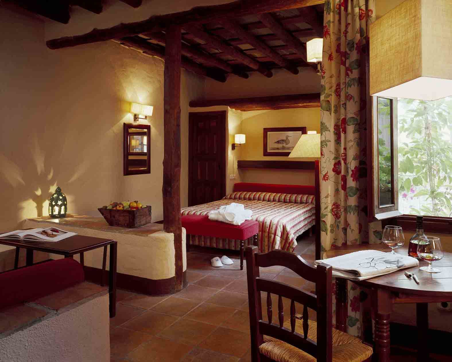 Hotel Alcazaba De Бускистар Экстерьер фото